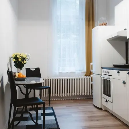 Lägenhet Family For 6 Guests, Mitte Moabit