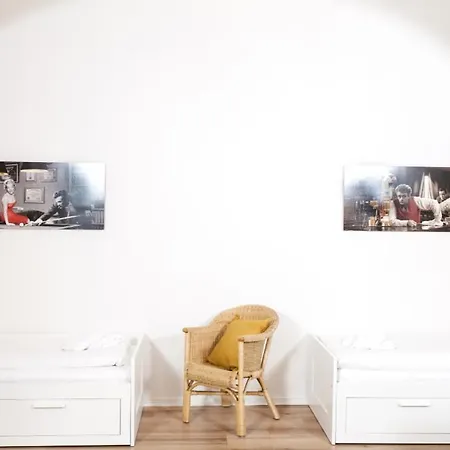 Family For 6 Guests, Mitte Moabit * Berlin